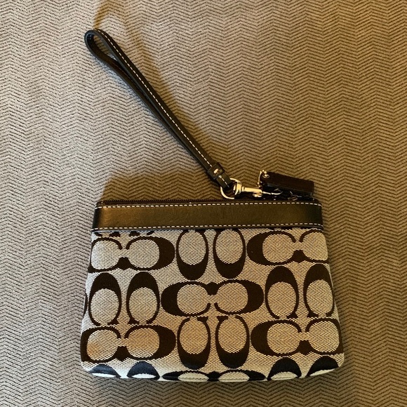 Black Coach wristlet - Picture 2 of 3